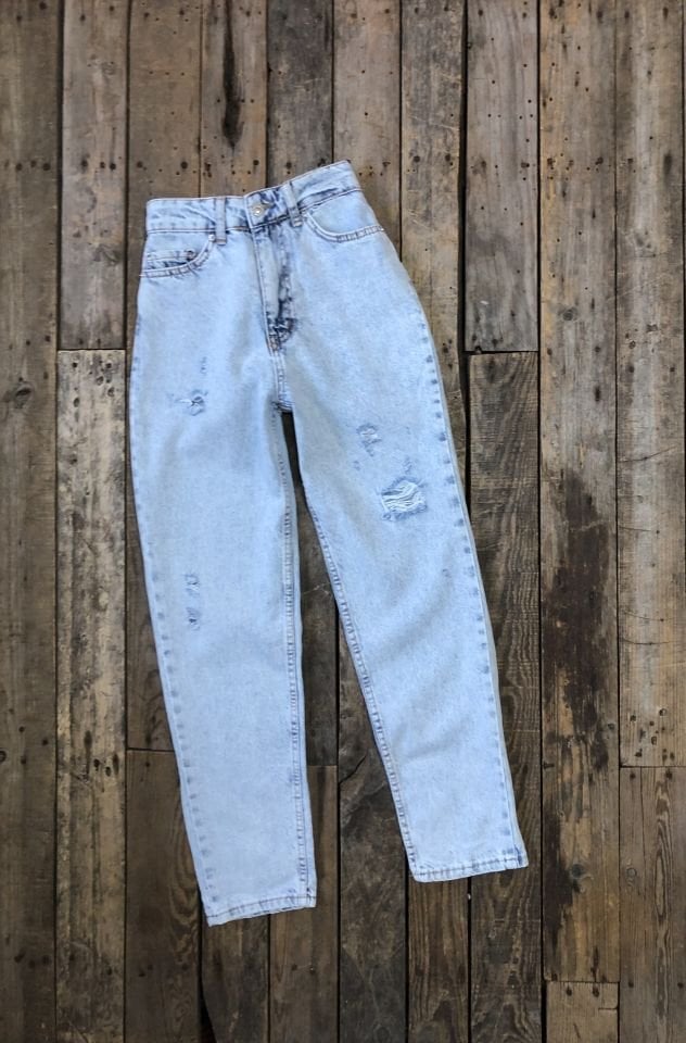 Yırtıklı Mom Jean