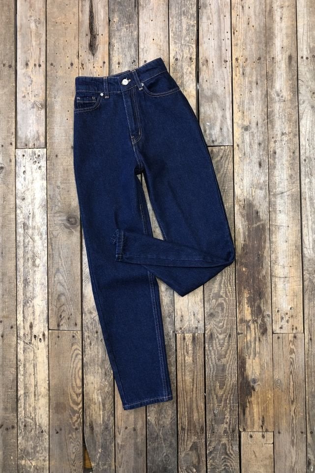 Mom Jean