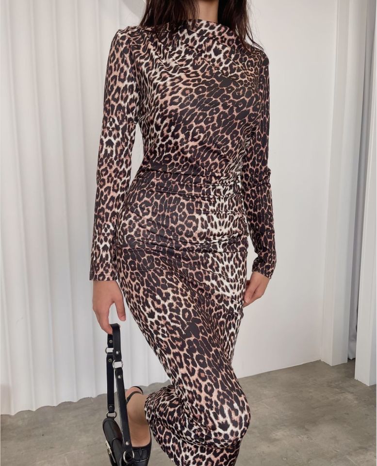 Degaje Yaka Leopar Elbıse